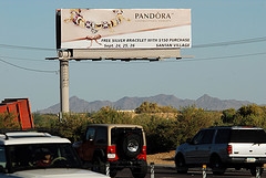 free pandora bracelet offer
